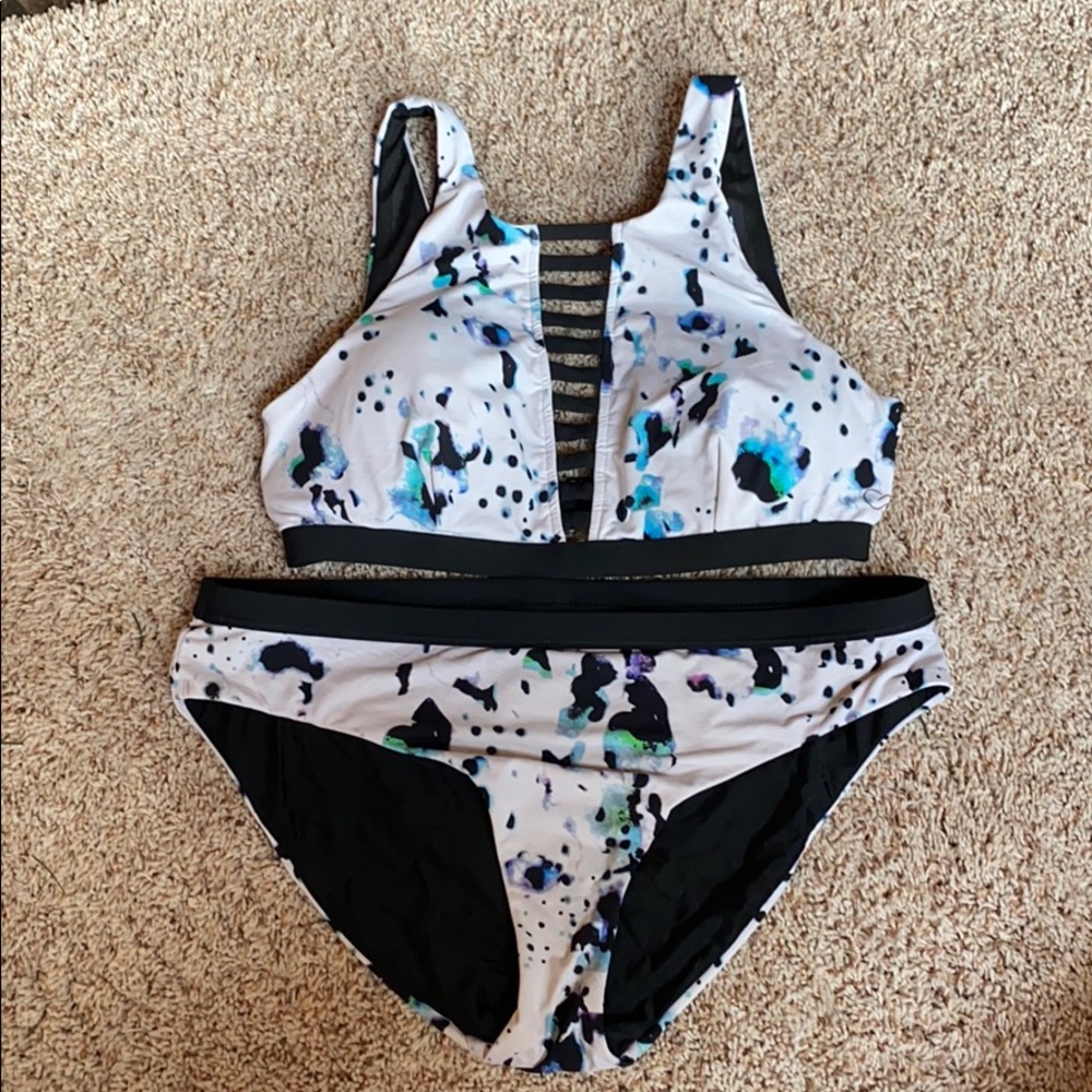 CALIA by Carrie Underwood Bikini